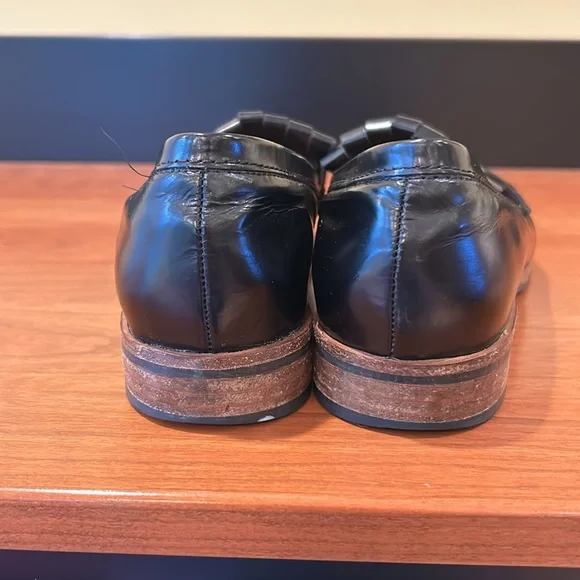 Loafers with Kilties - Black - Picture 4 of 10